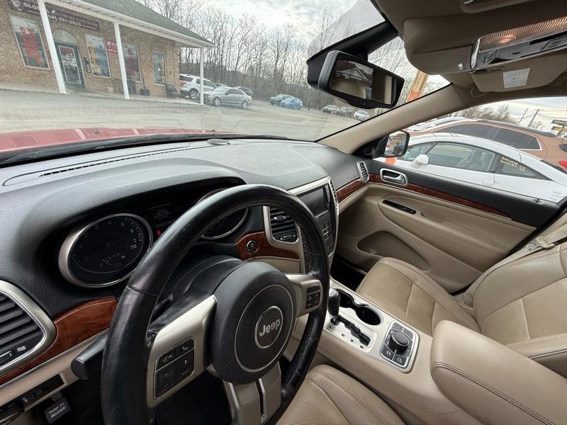 Jeep Grand Cherokee Limited 4WD 2011