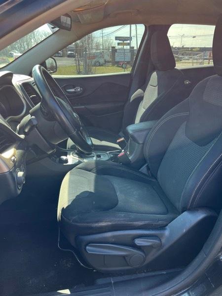 Jeep Cherokee Latitude 4WD 2016