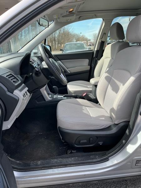 Subaru Forester 2.5i Premium 4D SUV at 2018