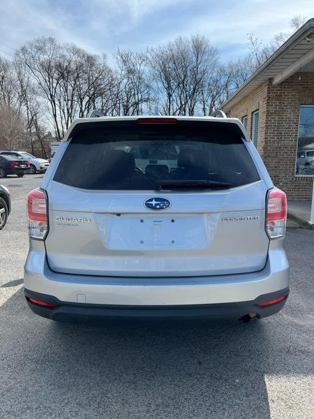 Subaru Forester 2.5i Premium 4D SUV at 2018