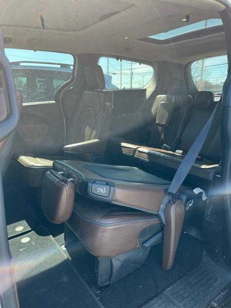 Chrysler Pacifica Limited 2017