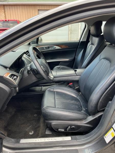 Lincoln MKZ Base 4D Sedan AWD 2016