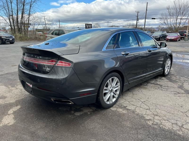 Lincoln MKZ Base 4D Sedan AWD 2016