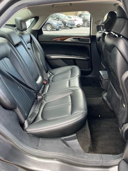 Lincoln MKZ Base 4D Sedan AWD 2016