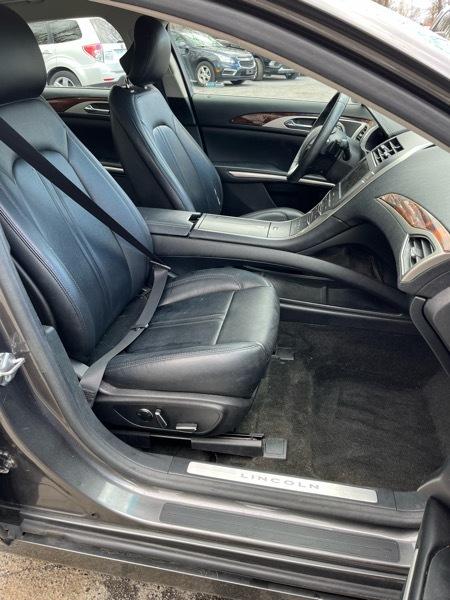 Lincoln MKZ Base 4D Sedan AWD 2016