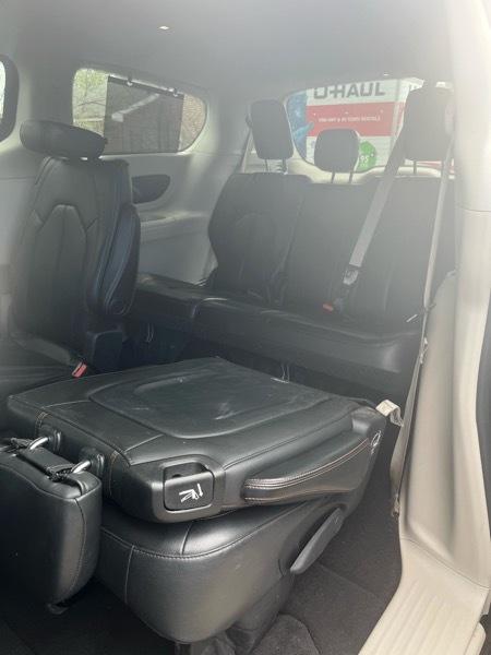 Chrysler Pacifica Touring L 2017