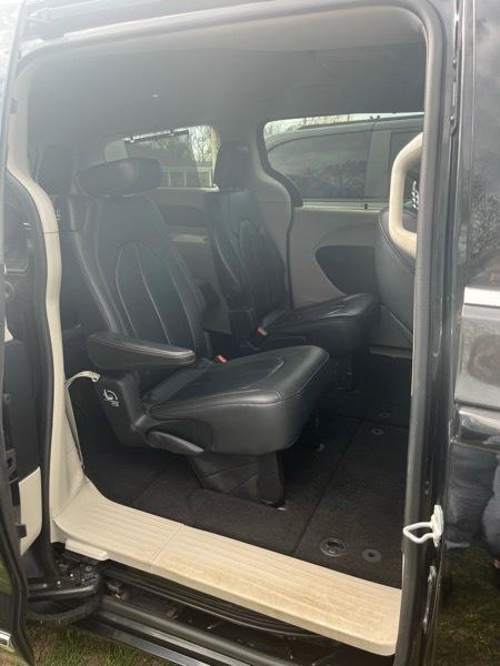 Chrysler Pacifica Touring L 2017