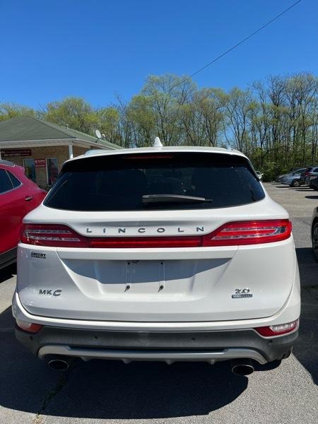 Lincoln MKC  2015