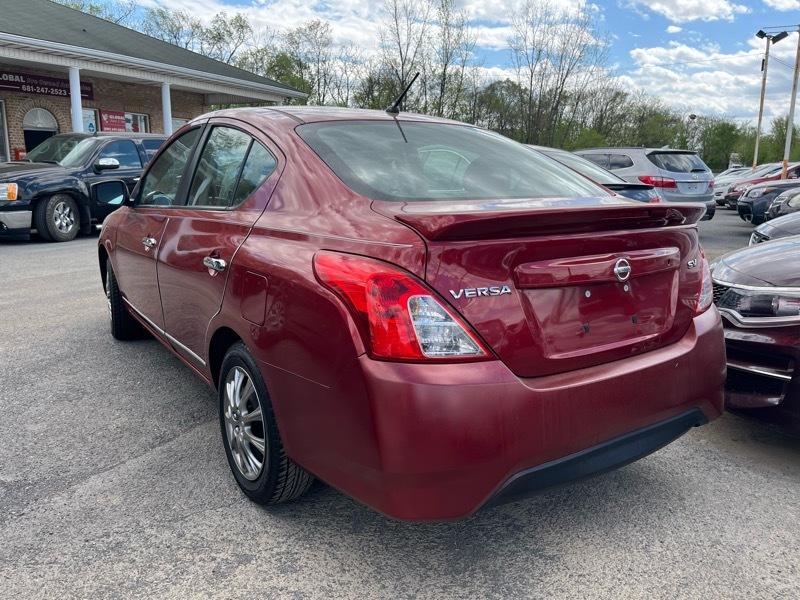 Nissan Versa 1.6 S 5M 2018