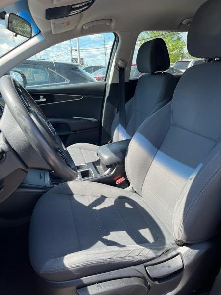 Kia Sorento LX 4D SUV AWD V6 2017
