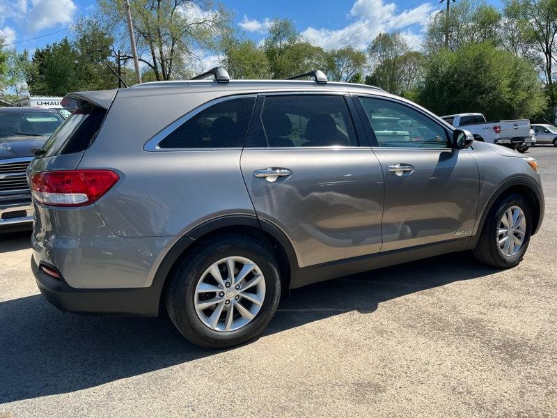 Kia Sorento LX 4D SUV AWD V6 2017