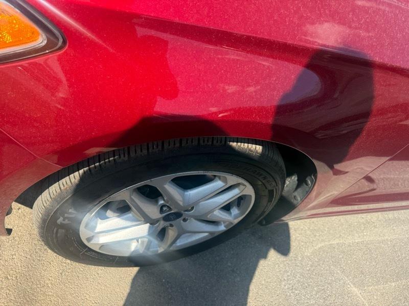 Ford Fusion 4dr Sdn SE FWD 2014