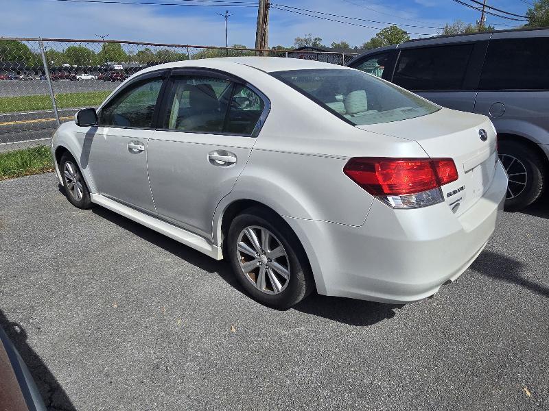 Subaru Legacy 2.5i Premium 2012