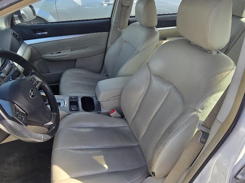 Subaru Legacy 2.5i Premium 2012