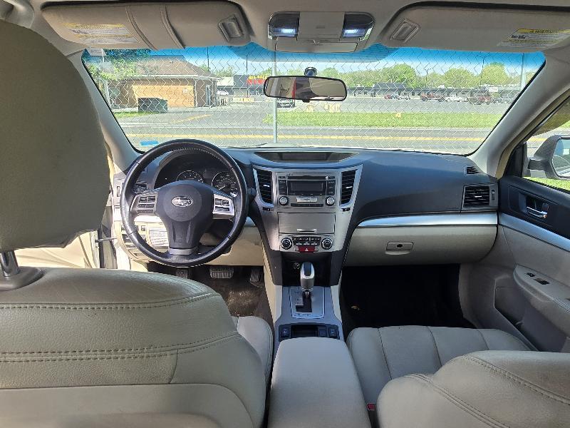 Subaru Legacy 2.5i Premium 2012