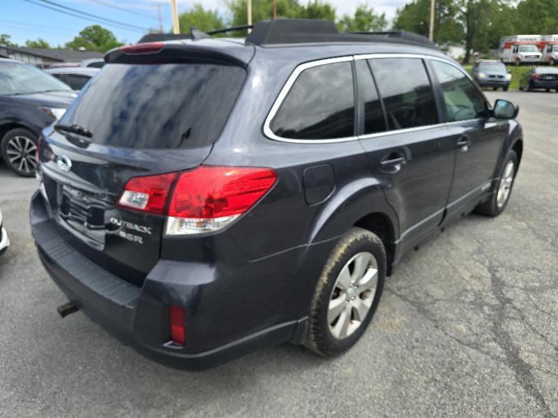 Subaru Outback 3.6R Limited 2011