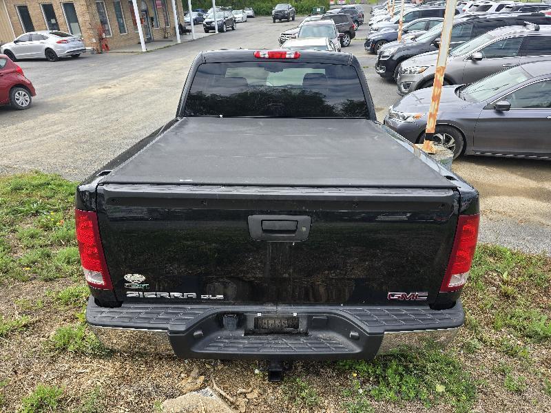 GMC Sierra 1500 SLE Crew Cab 4WD 2012