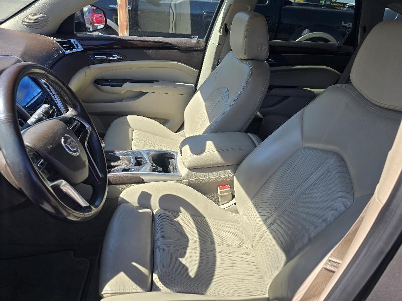 Cadillac SRX Luxury 4D SUV AWD 2015