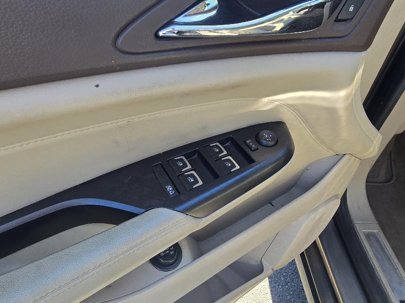 Cadillac SRX Luxury 4D SUV AWD 2015
