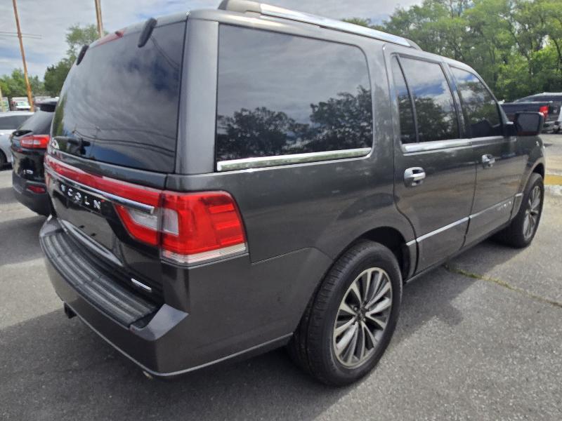 Lincoln Navigator  2015