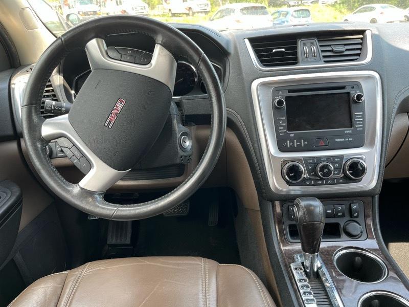 GMC Acadia SLT 4D SUV FWD 2014