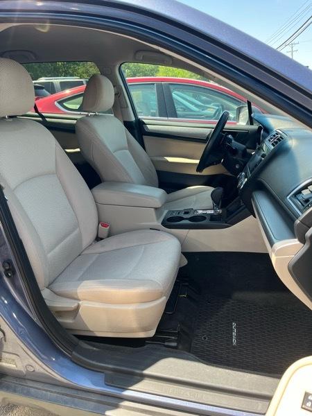 Subaru Outback 2.5i Premium 2015