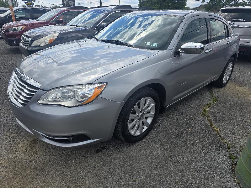 2014 Chrysler 200 Limited