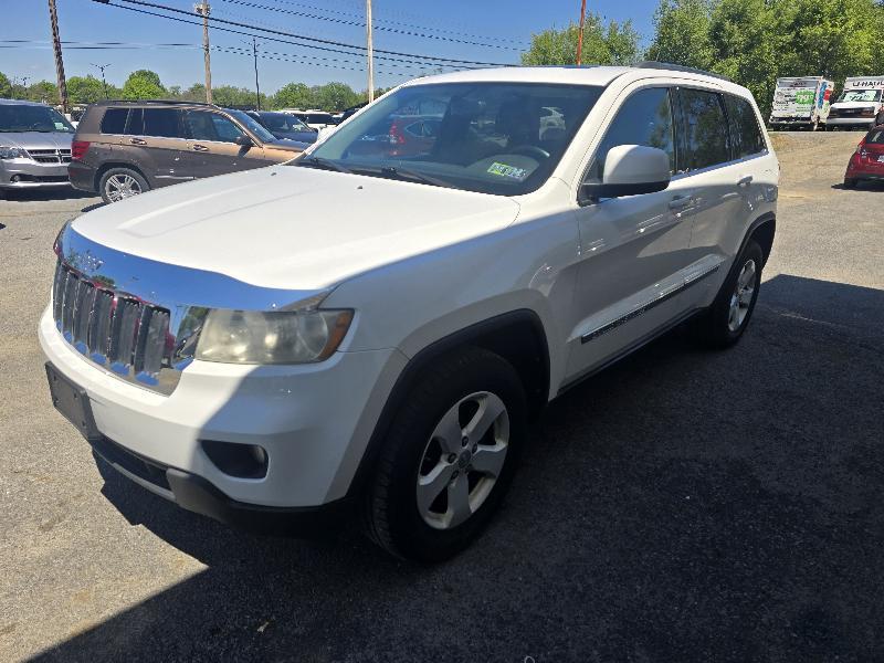 Jeep Grand Cherokee Laredo 4WD 2013