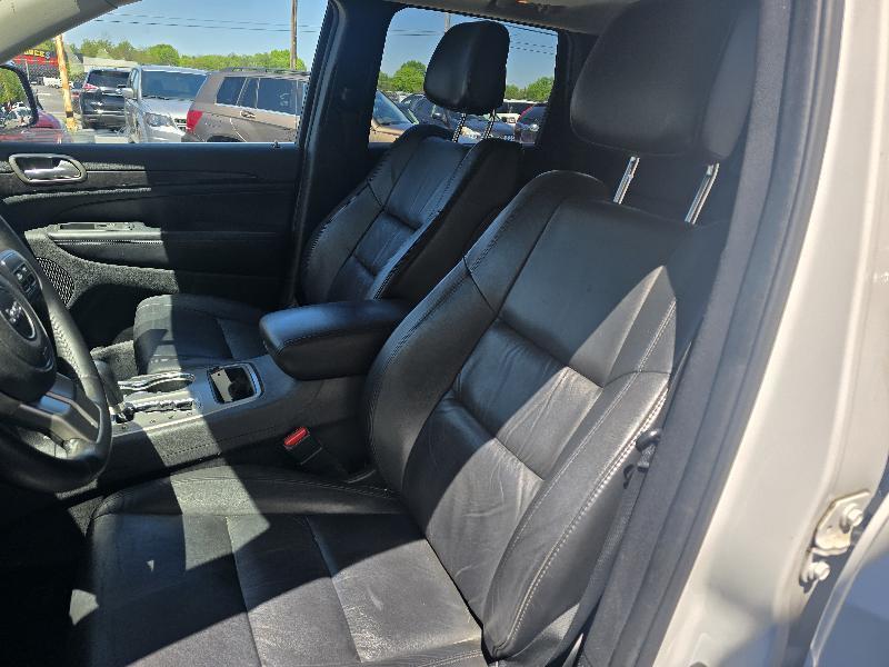 Jeep Grand Cherokee Laredo 4WD 2013