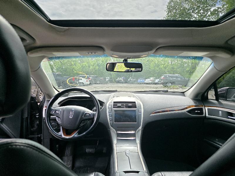 Lincoln MKZ AWD 2015