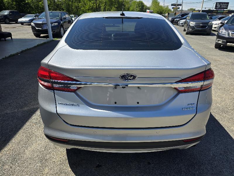 Ford Fusion SE 2017
