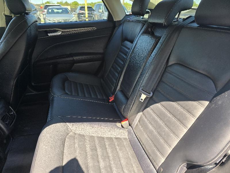 Ford Fusion SE 2017