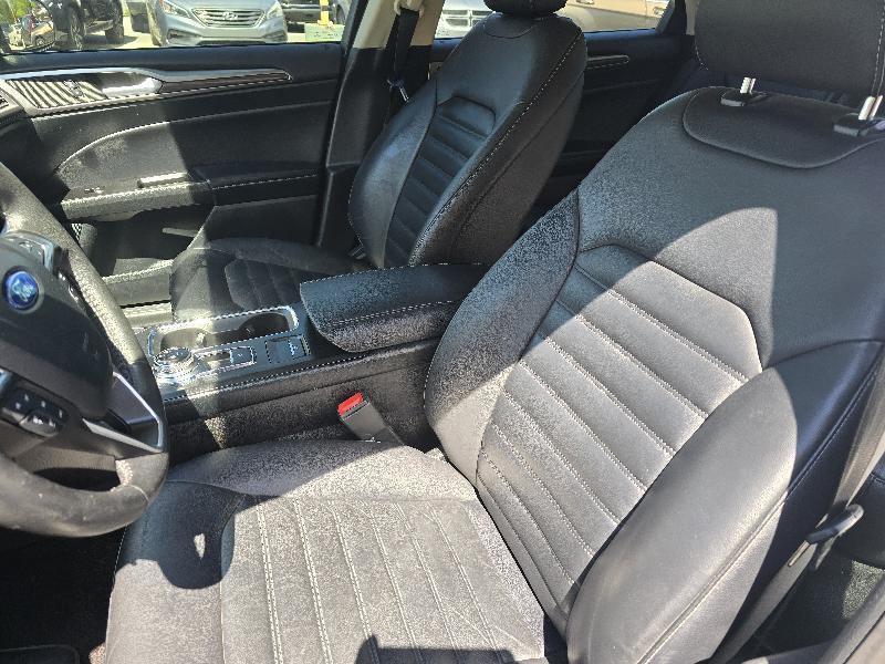 Ford Fusion SE 2017