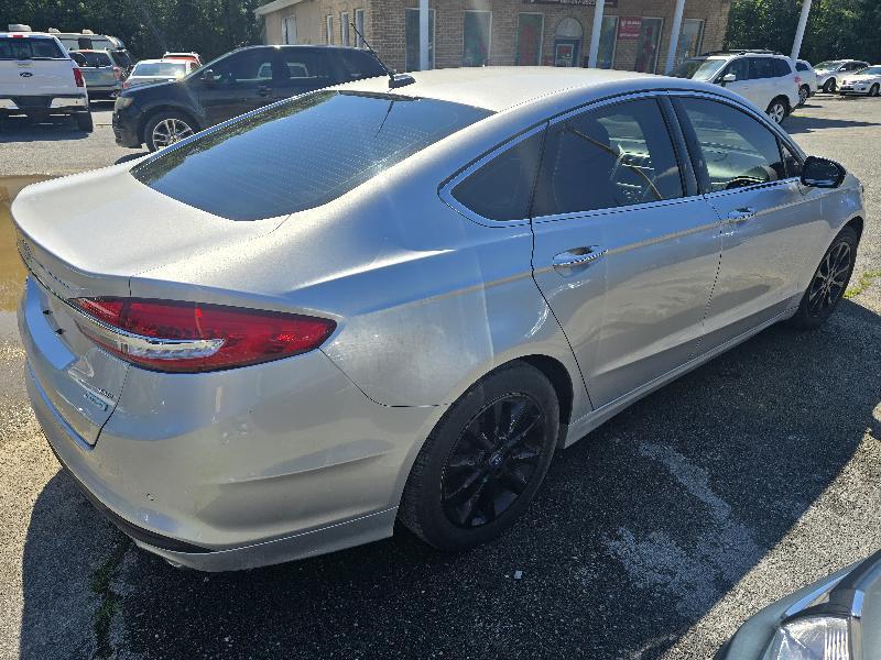 Ford Fusion SE 2017