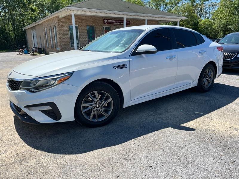 2020 Kia Optima LX AT's photo