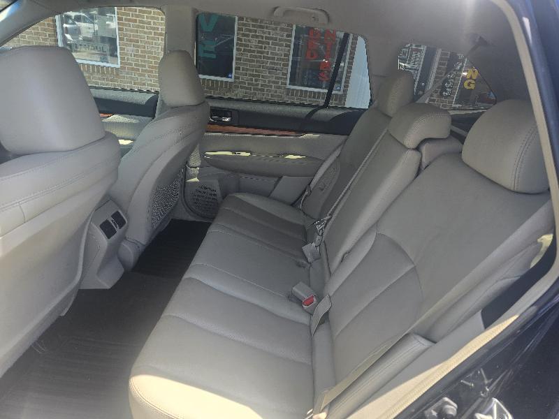 Subaru Outback 2.5i Limited 2014