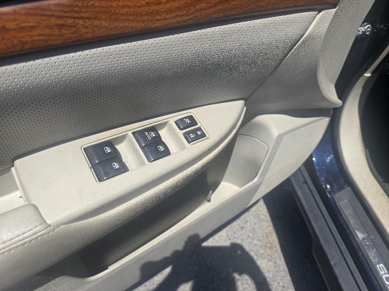 Subaru Outback 2.5i Limited 2014