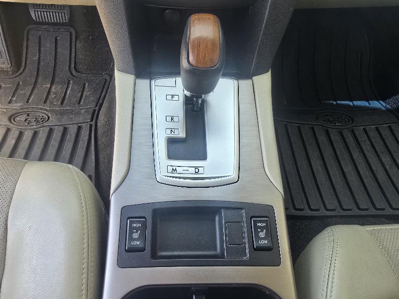 Subaru Outback 2.5i Limited 2014