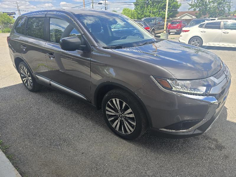 Mitsubishi Outlander SEL AWD 2020