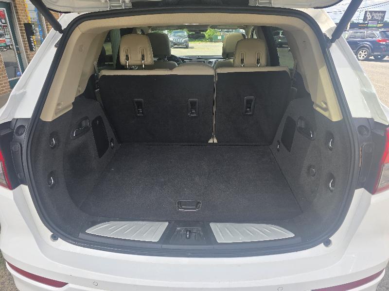 Buick Envision Essense 2018