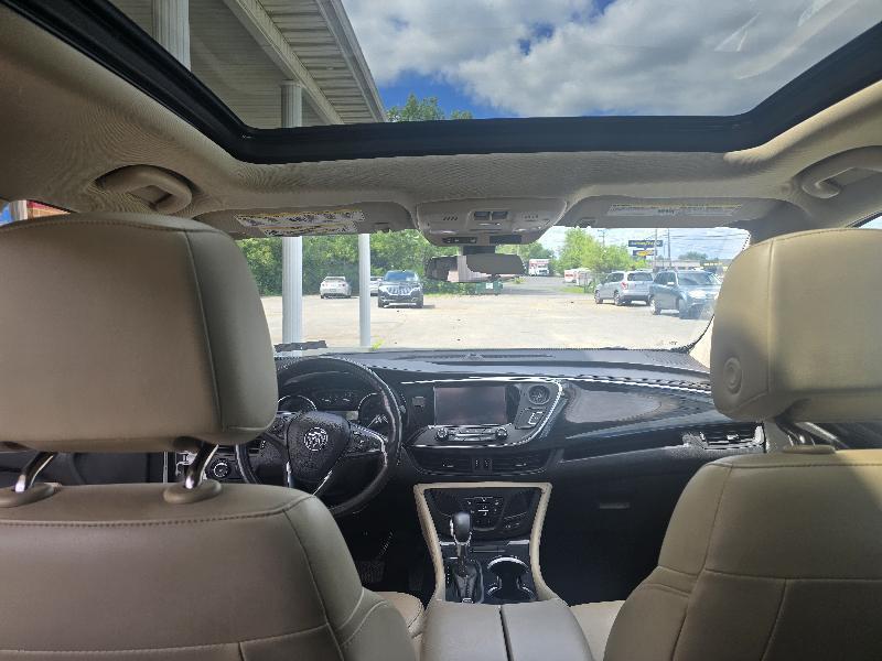 Buick Envision Essense 2018