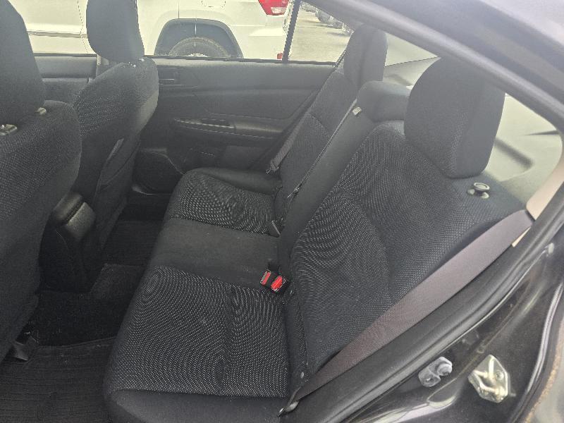 Subaru Impreza Base 4-Door 2014