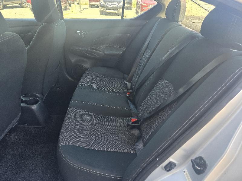 Nissan Versa 1.6 S 5M 2017