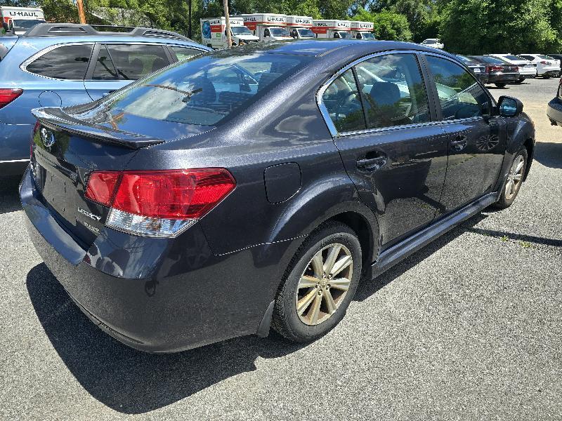 Subaru Legacy 2.5i Premium 2012
