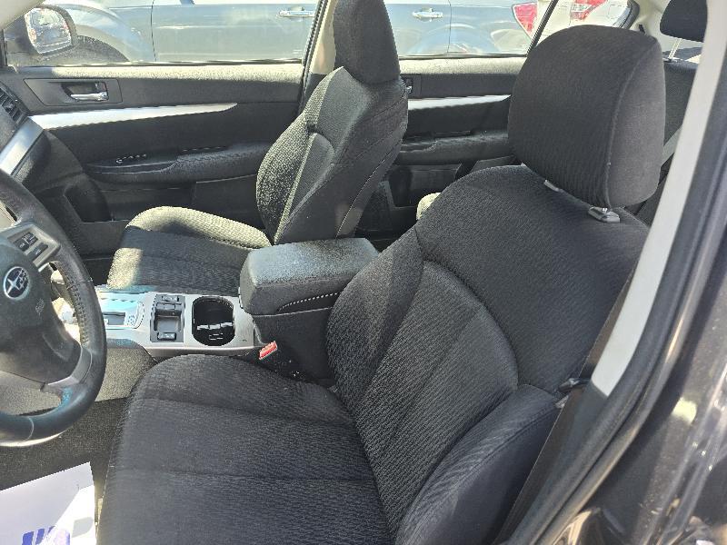 Subaru Legacy 2.5i Premium 2012