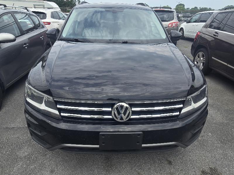 Volkswagen Tiguan SE 2018
