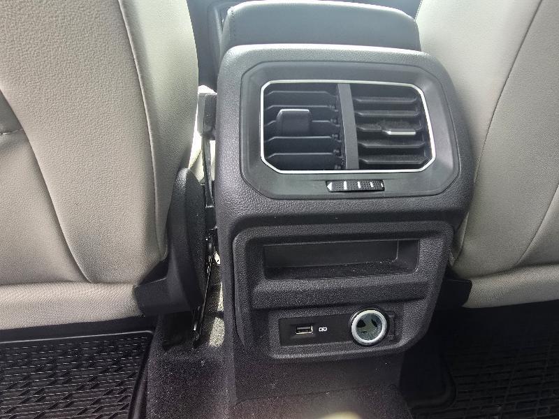 Volkswagen Tiguan SE 2018