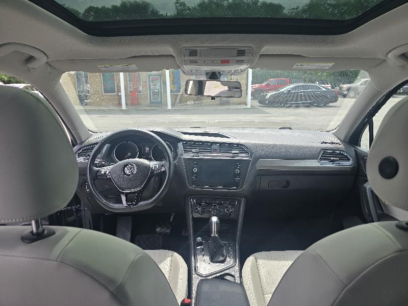 Volkswagen Tiguan SE 2018