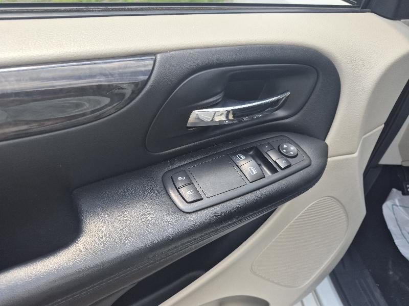 Dodge Grand Caravan SE 2016
