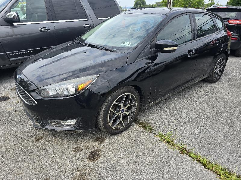 2017 Ford Focus SEL Hatch